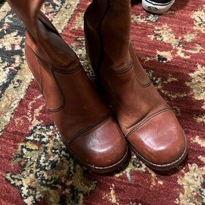 Vintage leather block heel knee high zip up boots